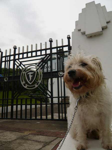 Firestone gates, Great West Road