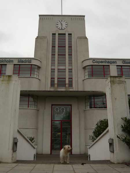 main entrance to Curry's factory